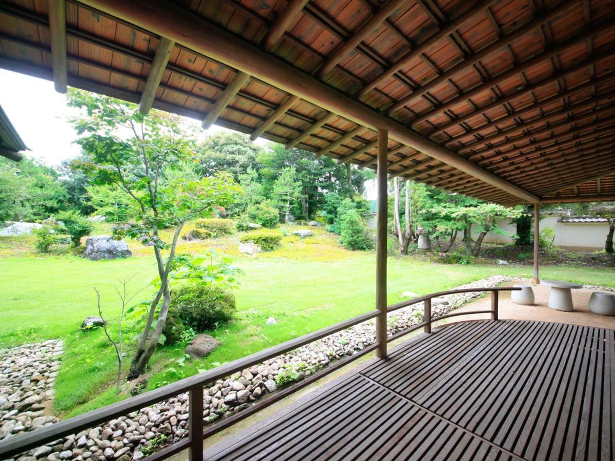 Hotel Yamashiro Onsen Miyabi No Yado Kaga Hyakumangoku Exterior foto