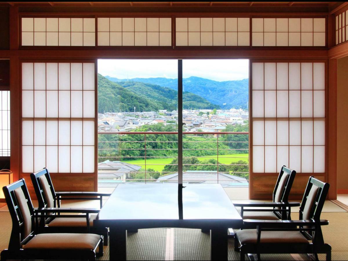 Hotel Yamashiro Onsen Miyabi No Yado Kaga Hyakumangoku Exterior foto